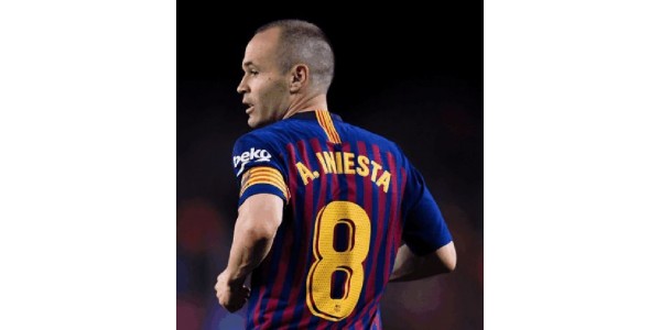 Barcelonan ensimmäinen peli uuden kauden pelipaita